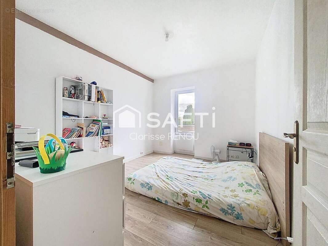 Photo 4 - Maison à LE THOU