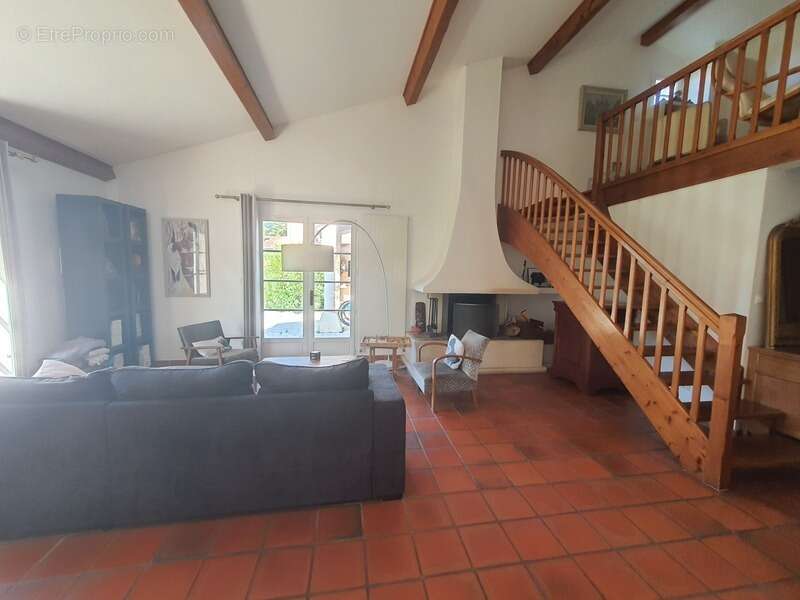 Maison à ROMANS-SUR-ISERE