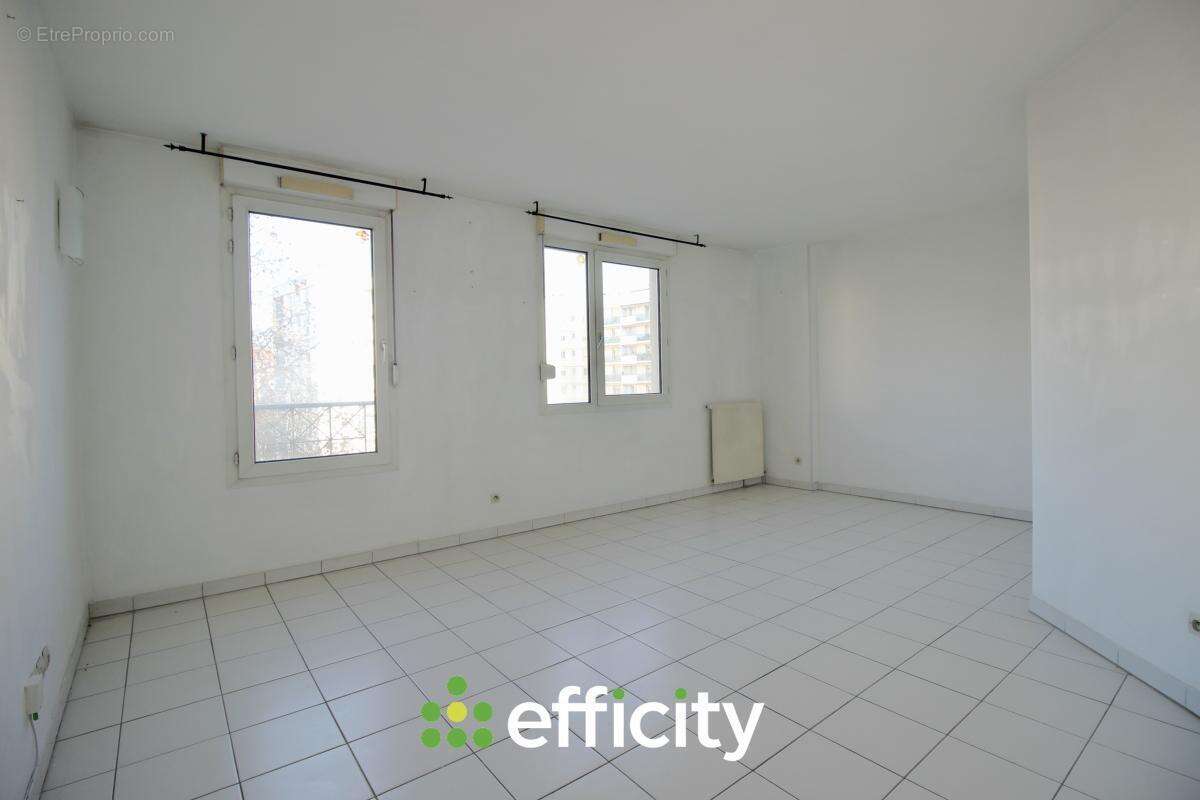 Appartement à LYON-3E