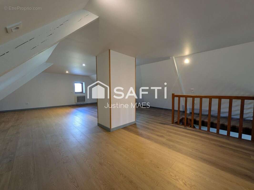 Maison 94 m² à Watten  - photo 7