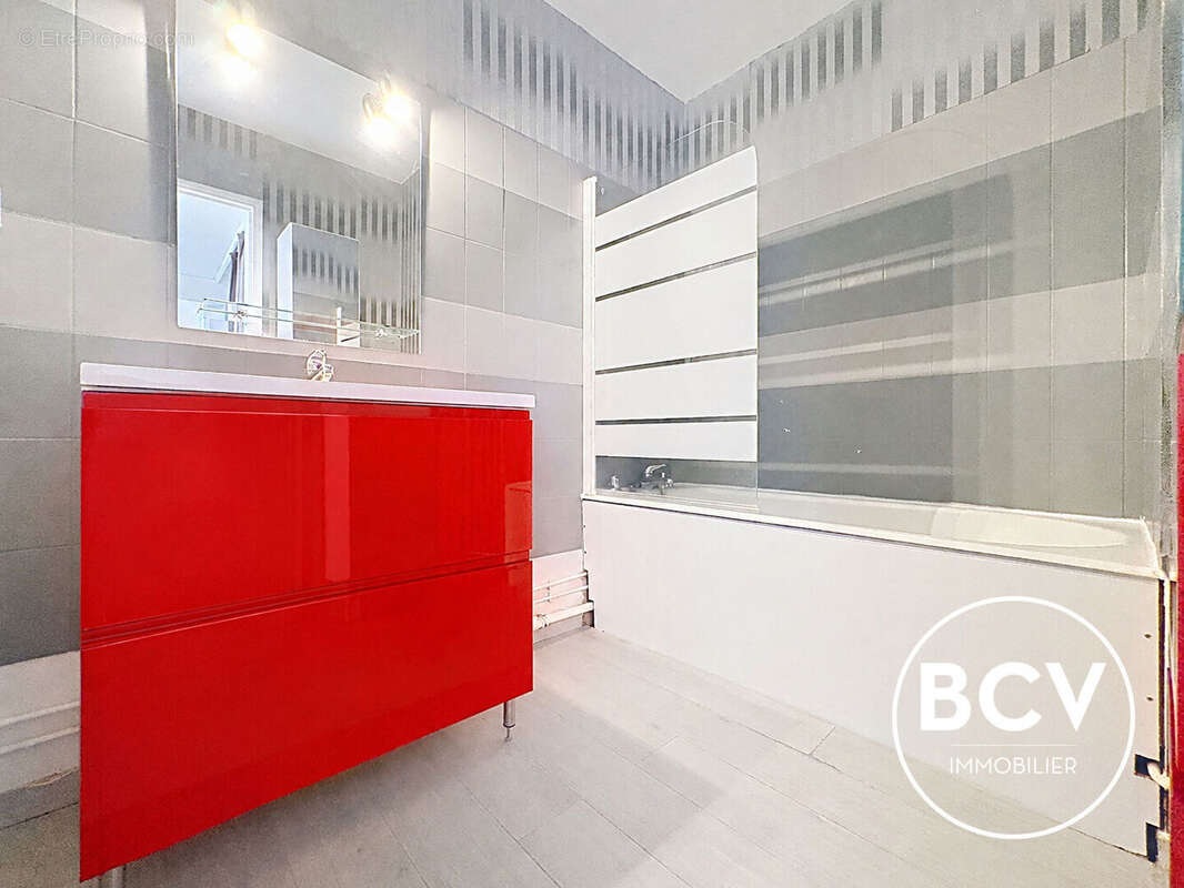 Appartement à LUCE