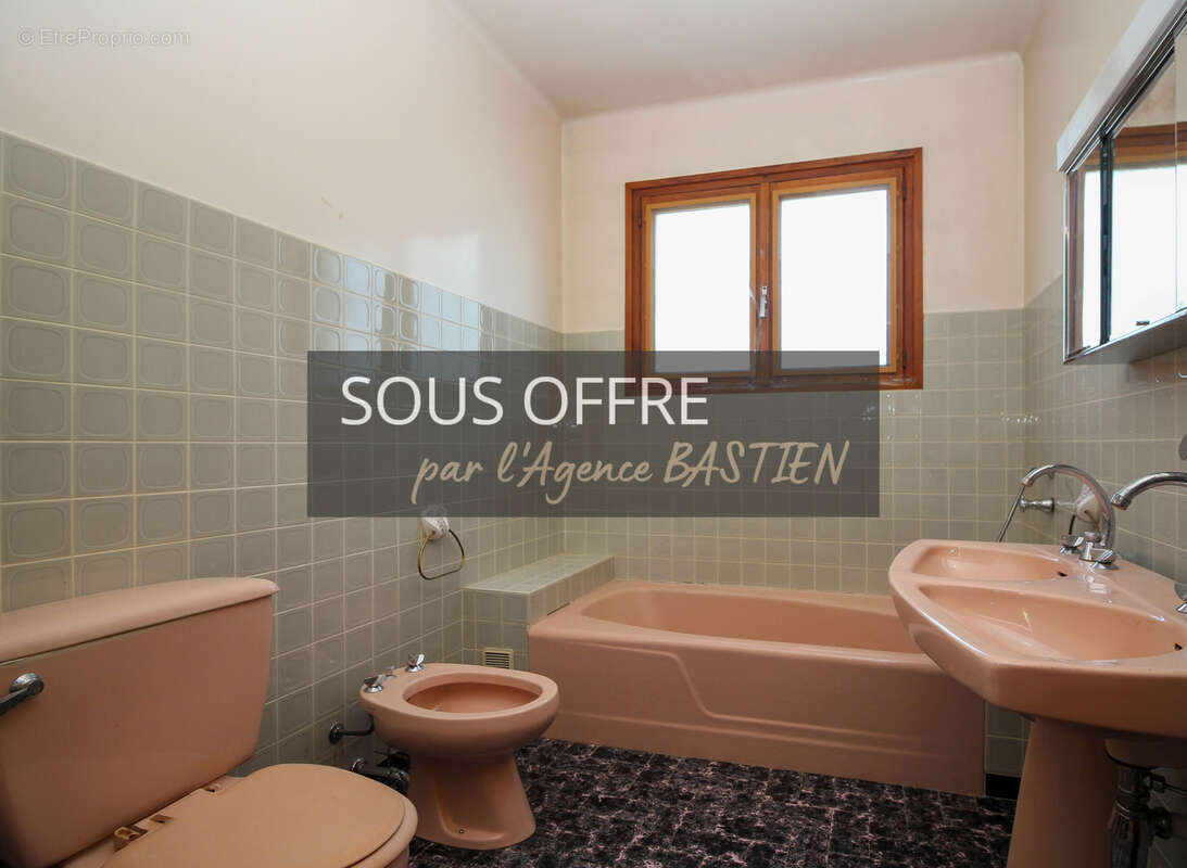 Maison à DIVONNE-LES-BAINS