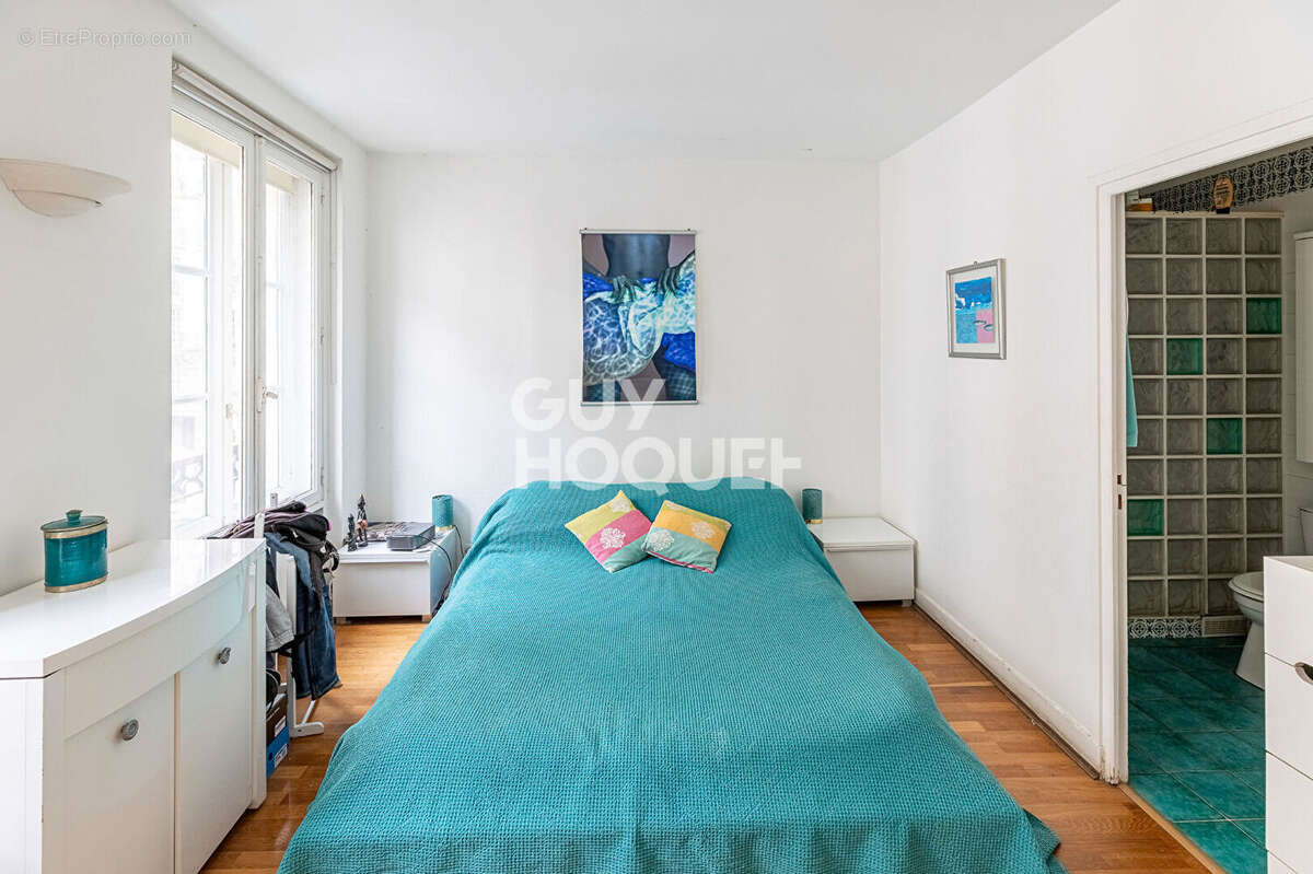 Appartement à PARIS-4E