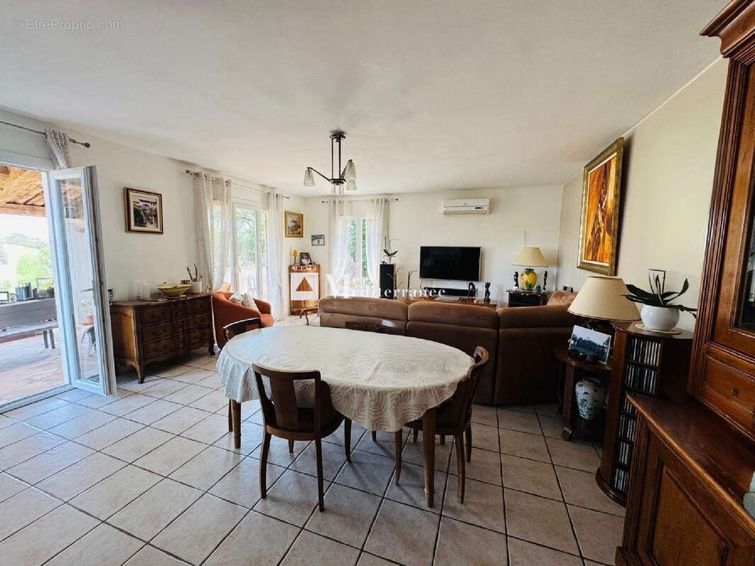 Maison à GRIMAUD