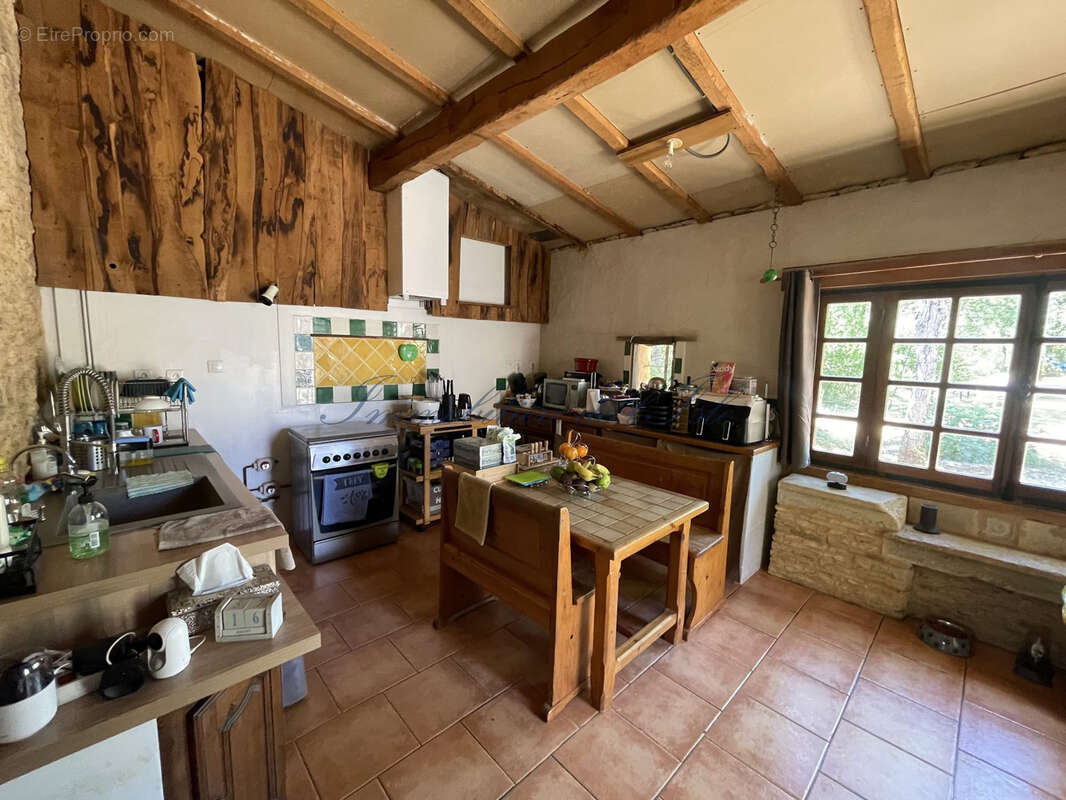 Maison à BROUCHAUD
