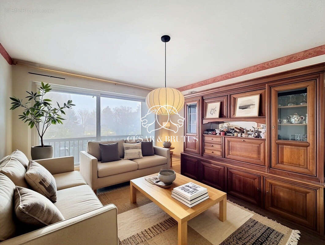 Appartement à CALUIRE-ET-CUIRE