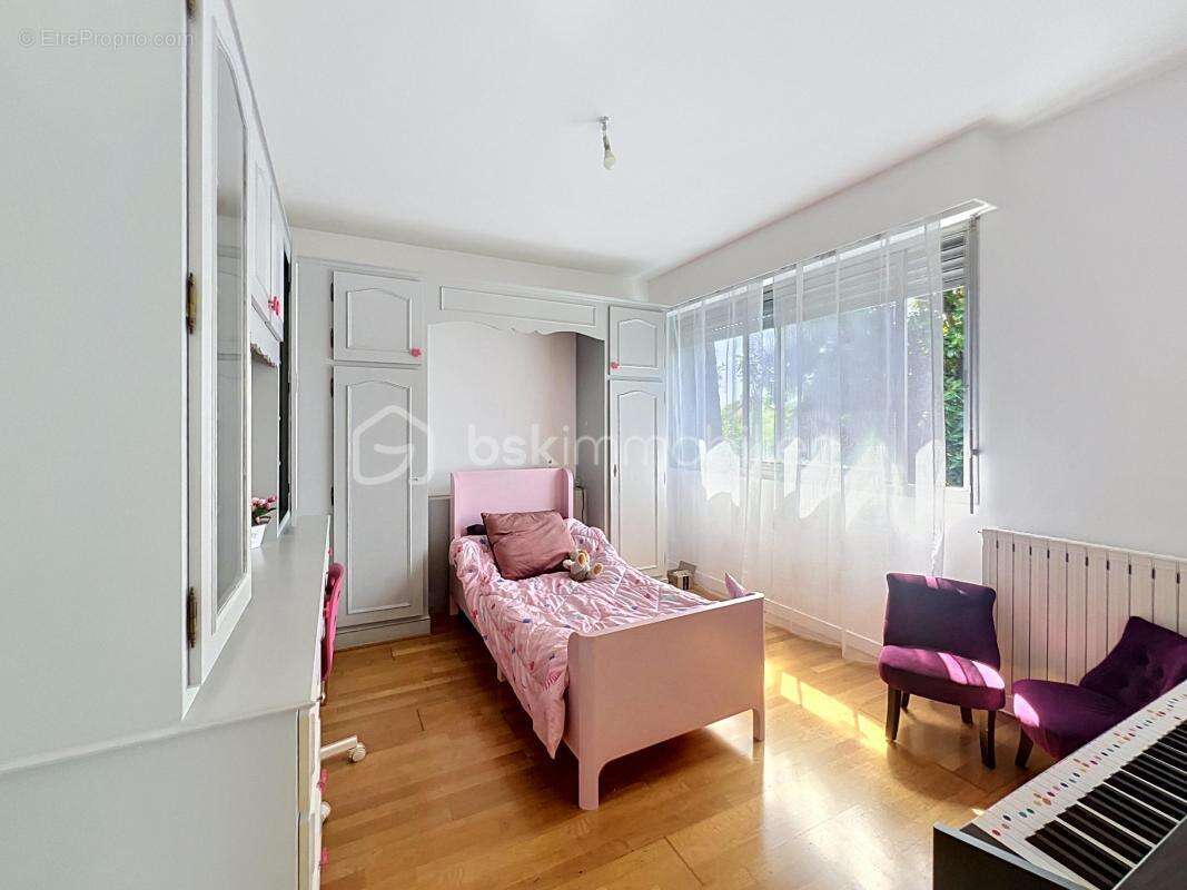 Maison à RIS-ORANGIS
