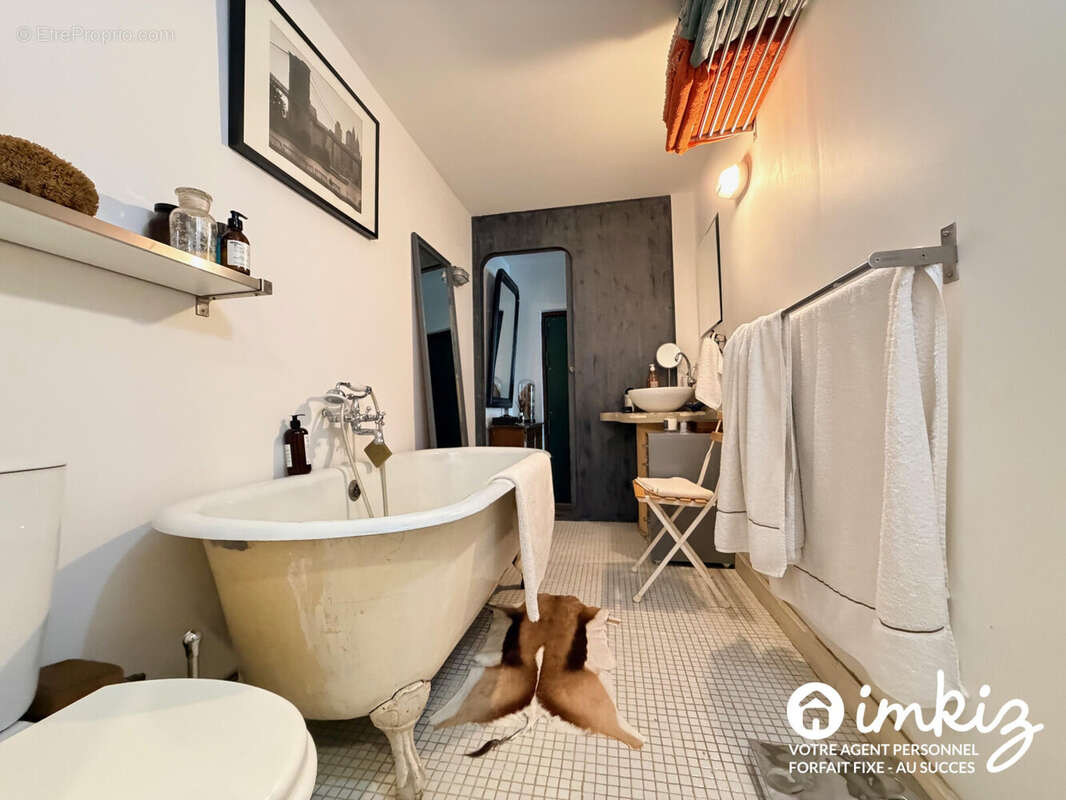 Appartement à MARSEILLE-7E