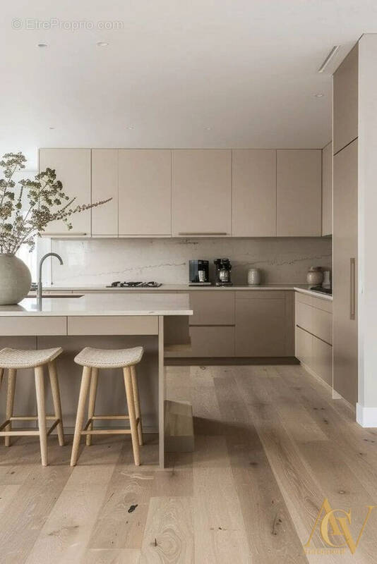 Retour à la vente - 4 Pieces exceptionnel !!! 1 - Appartement à VITROLLES