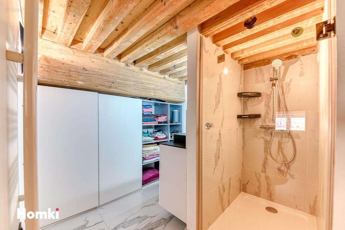 Appartement à LYON-1E