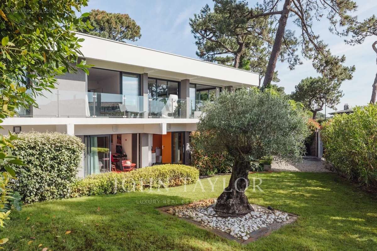 Maison à LEGE-CAP-FERRET