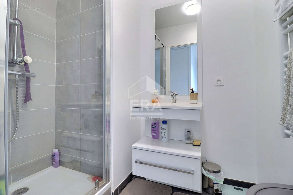 Appartement à COLOMBES