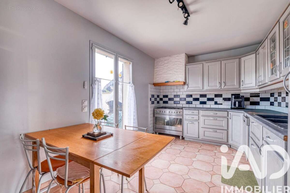 Photo 5 - Maison à VILLEPARISIS