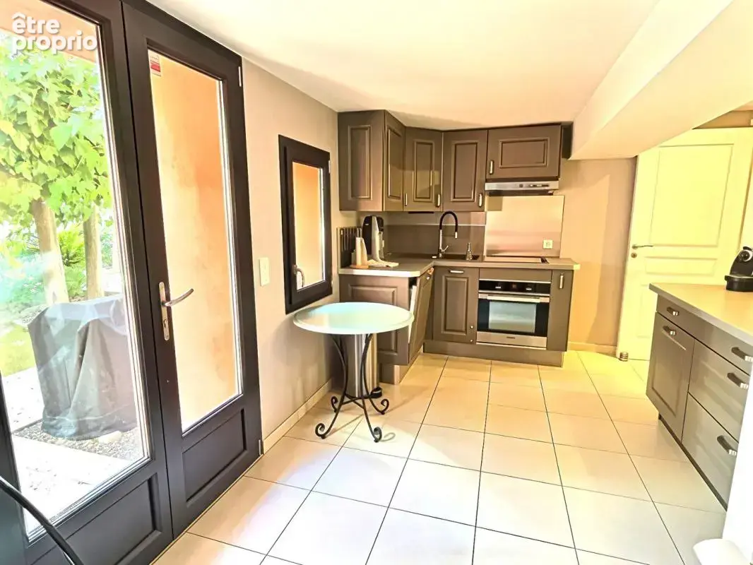 Villa d'architecte 165 m2  prox centre Bandol  1 450 000 - photo 5