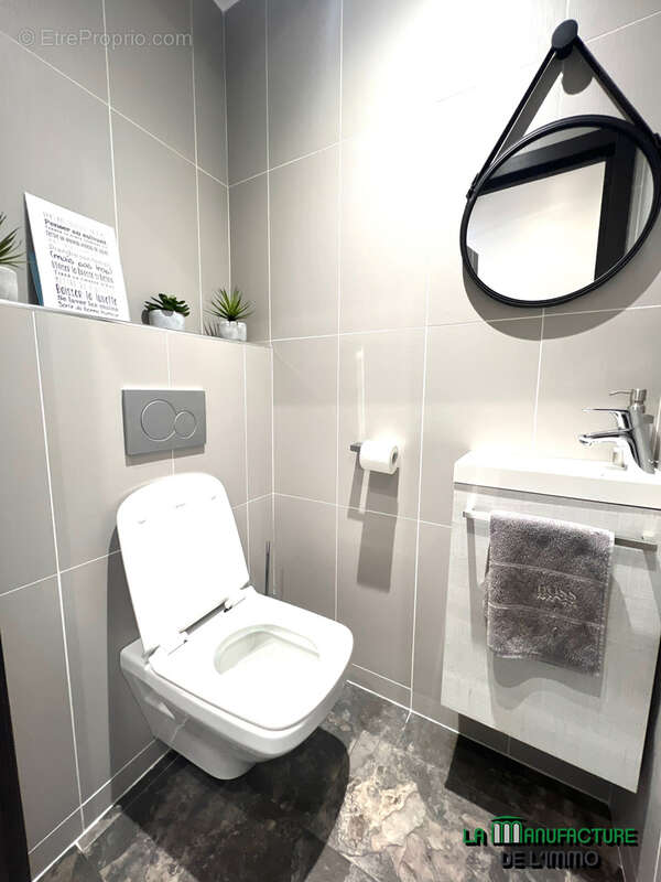 Appartement à SAINT-ETIENNE