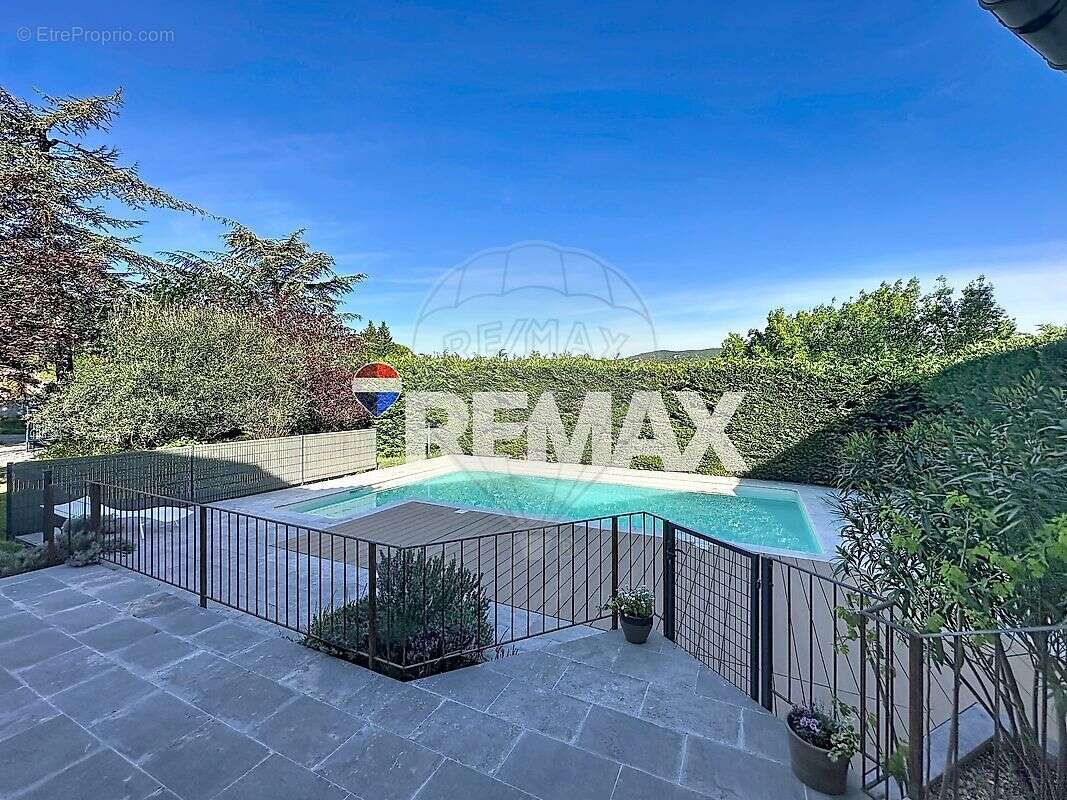 Maison à BOISSET-ET-GAUJAC