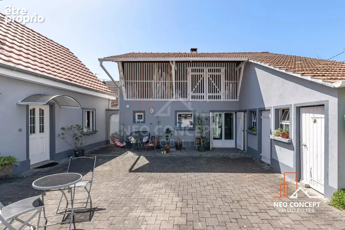 HAGUENAU  Maison 77,60 m²  Dépendance sur 2 niveaux  Garage  2 cours  Beau potentiel - photo 2