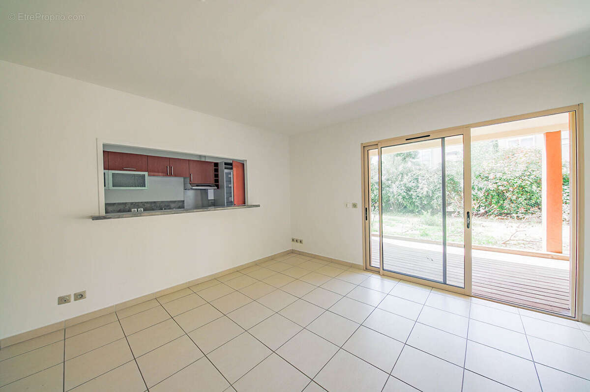 Appartement à PORTO-VECCHIO