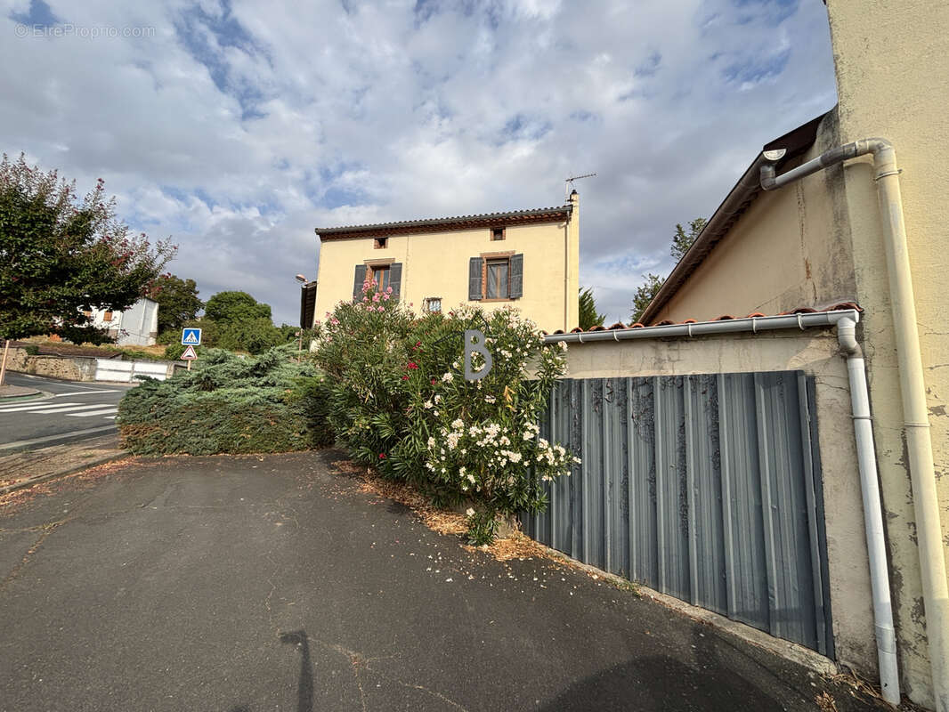 Maison T4 - 102 m2 - CARMAUX - photo 13