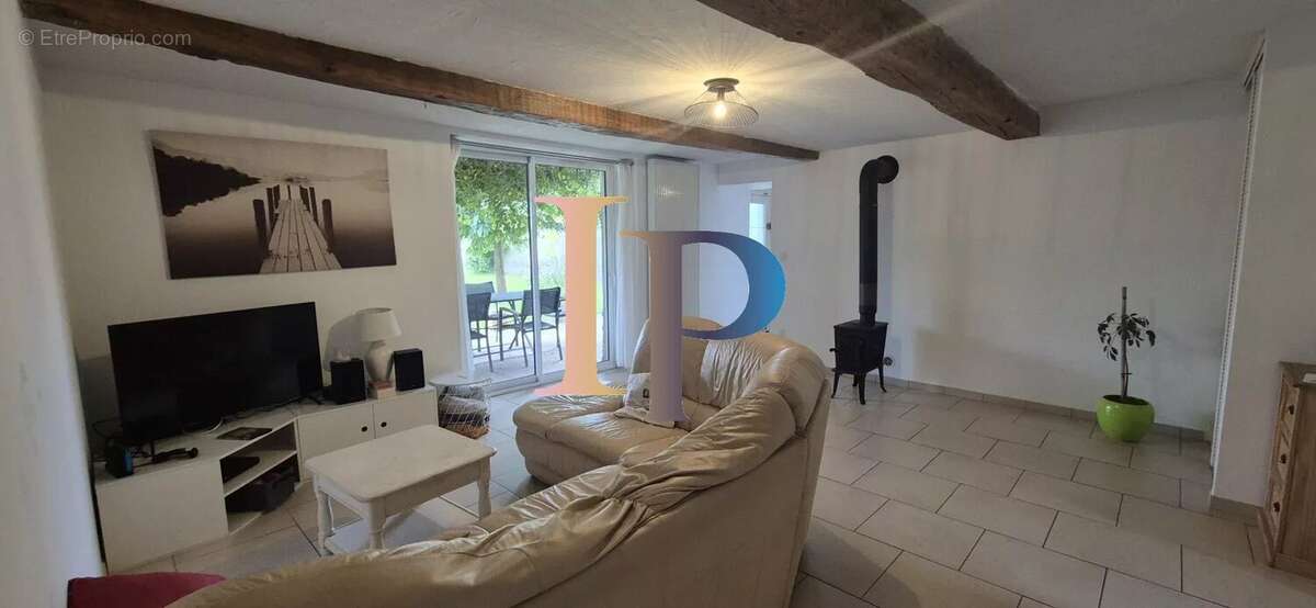Maison à ARTAIX