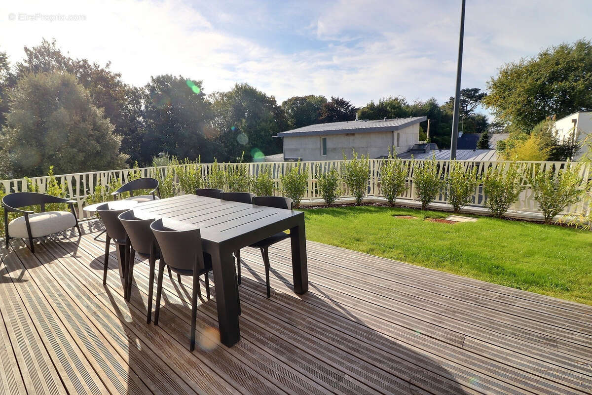 Appartement à LE RELECQ-KERHUON