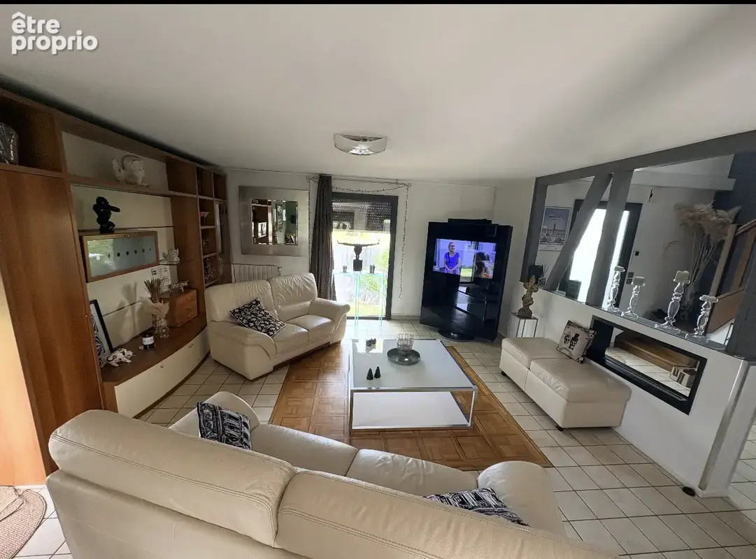 Belle maison de ville avec garage et jardin - photo 2