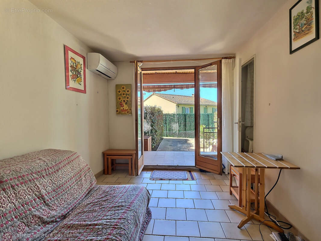 Maison à BORMES-LES-MIMOSAS