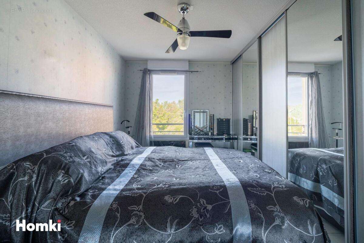 Appartement à MARSEILLE-9E