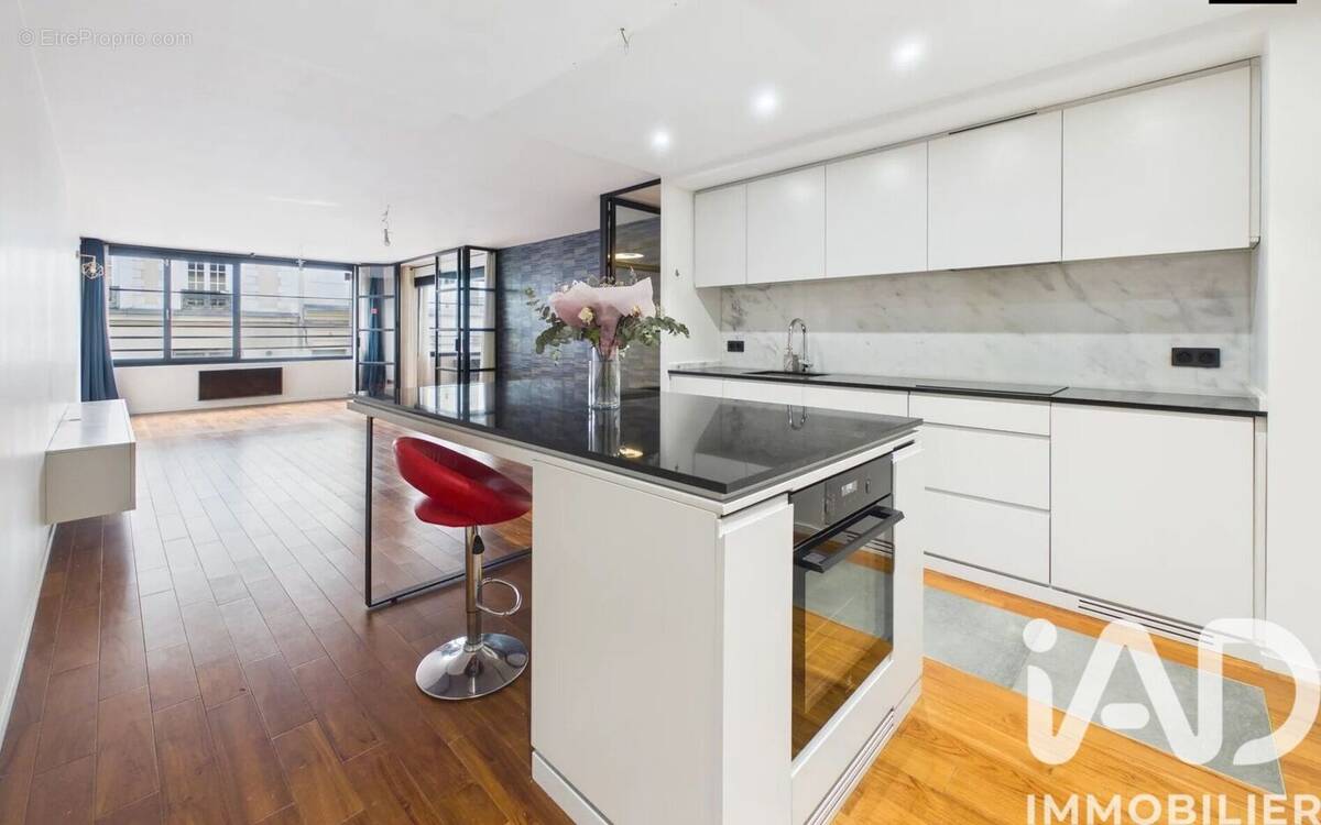 Photo 1 - Appartement à PARIS-11E