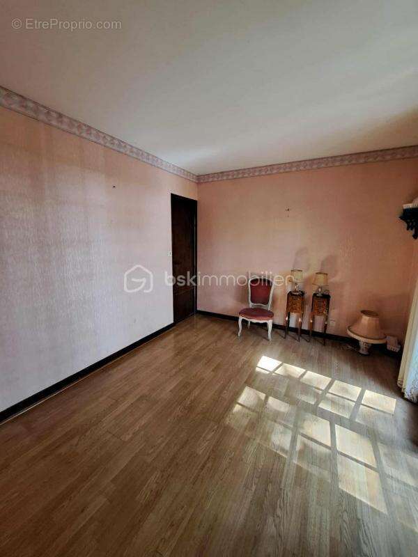 Maison au cœur d'une parcelle boisée – Coup de cœur assuré ! - photo 16