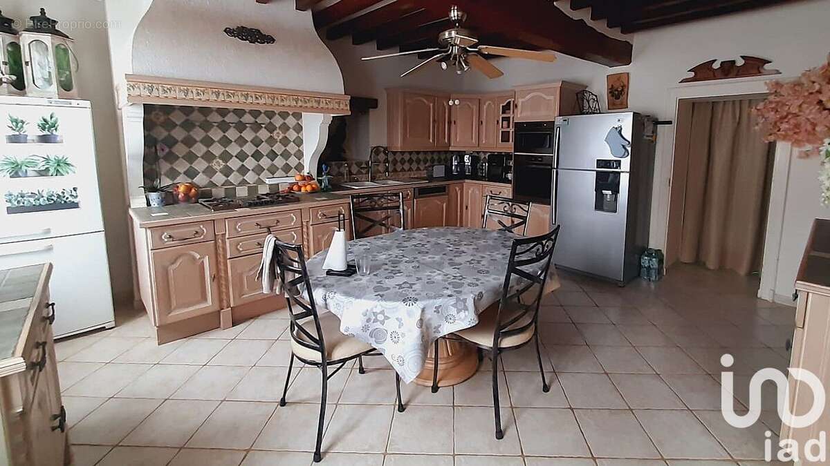 Photo 2 - Maison à ARCES-DILO