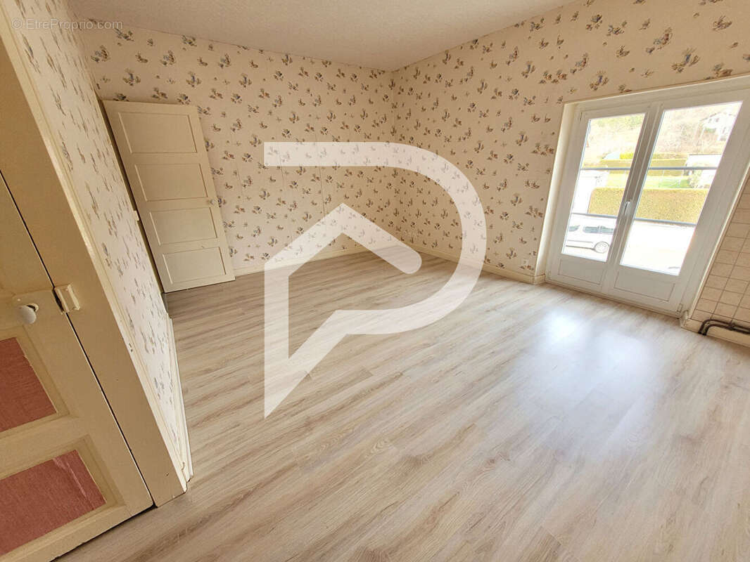 Maison à DOULAINCOURT-SAUCOURT