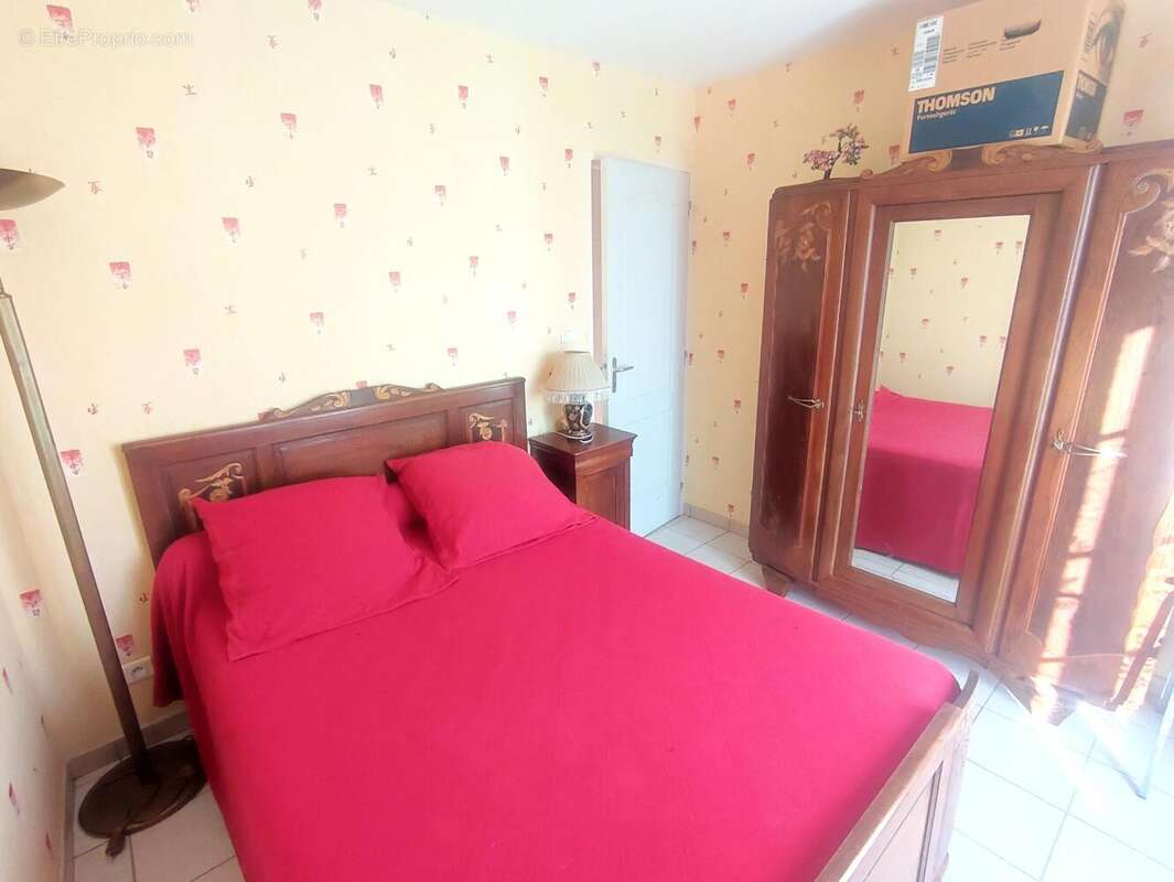 Maison 136 m² à Saint-Front-La-Riviere  - photo 6