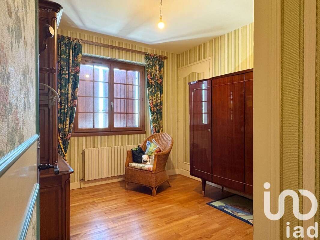 Photo 8 - Maison à YVRAC-ET-MALLEYRAND