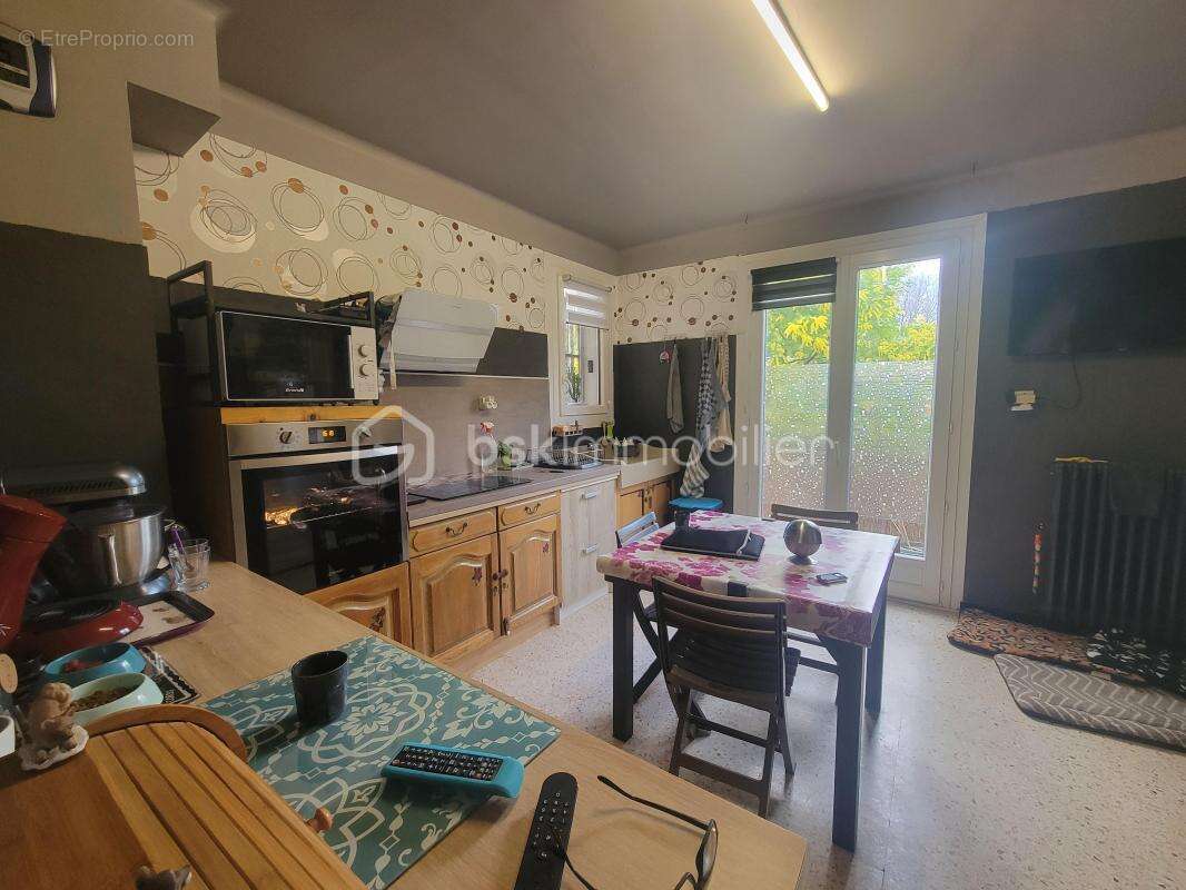 Maison à ROQUEMAURE