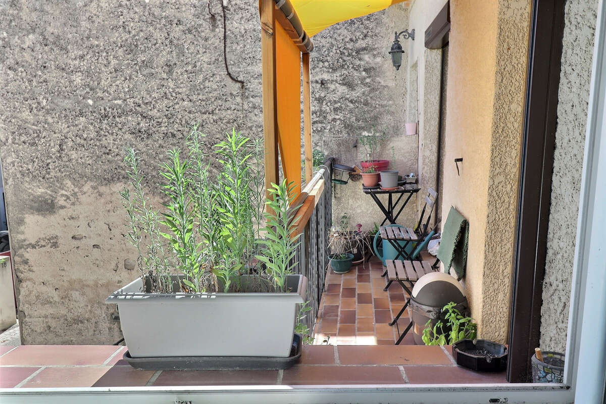 Maison à SAINT-GENIES-DES-MOURGUES