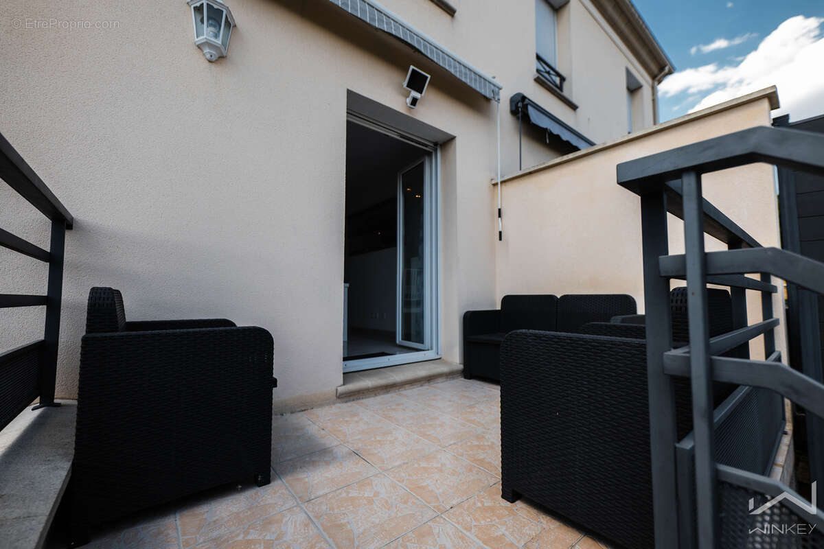 Maison récente avec sous-sol total sans travaux - photo 10