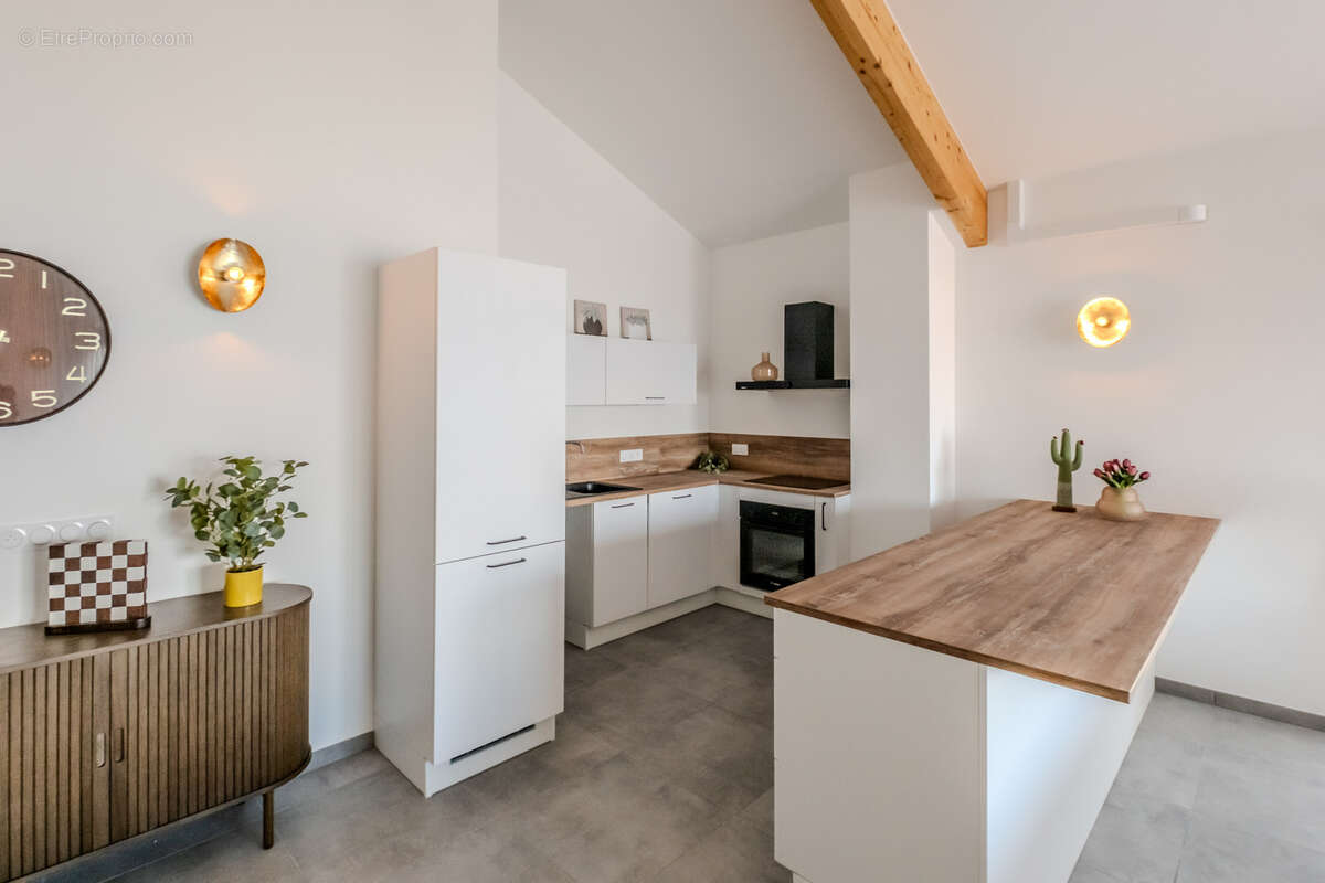 Appartement à EVIAN-LES-BAINS