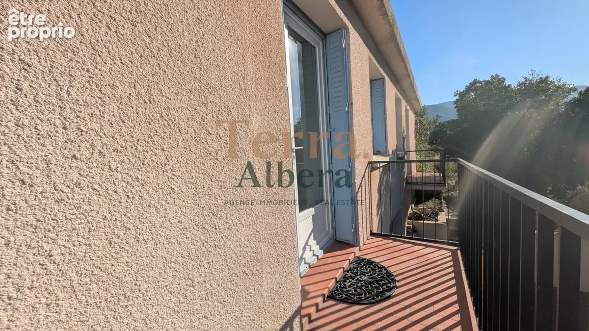 SOREDE Appartement 55 m2 + jardinet & garage - photo 15