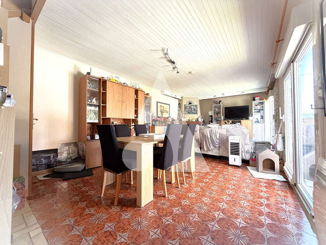 Maison Bouvières Aux Dames 4 pièce(s) 105 m2 - photo 4