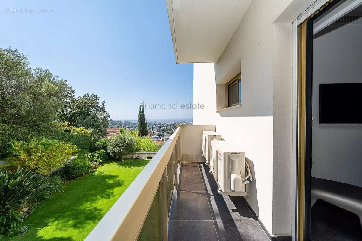 Le cannet victoria - appartement 4 pieces - vue panoramique - photo 15