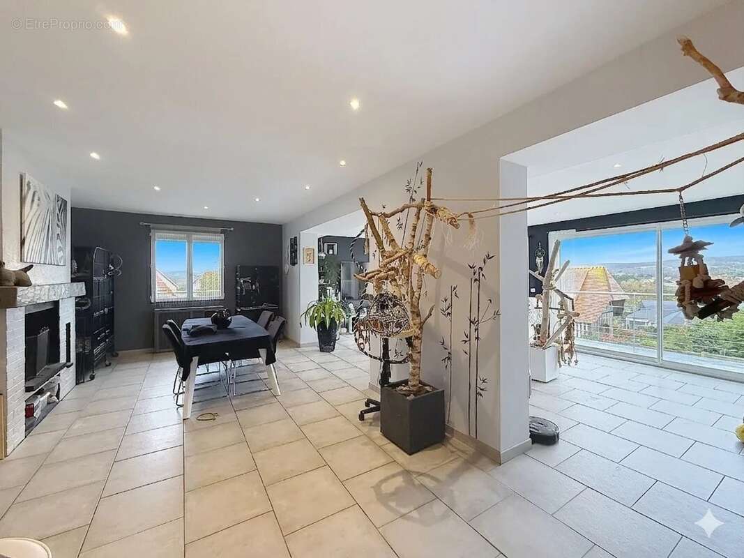 Maison 178 m² à Saint-Arnoult  - photo 5