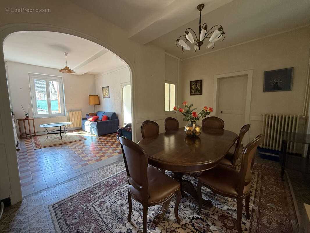 Maison de ville de plain-pied - Salbris - photo 2