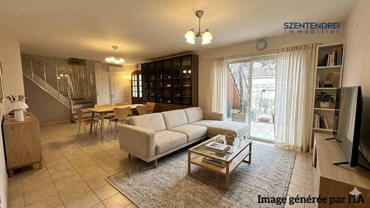 À vendre Maison T6 avec garage Lunel Nord  - Maison à LUNEL