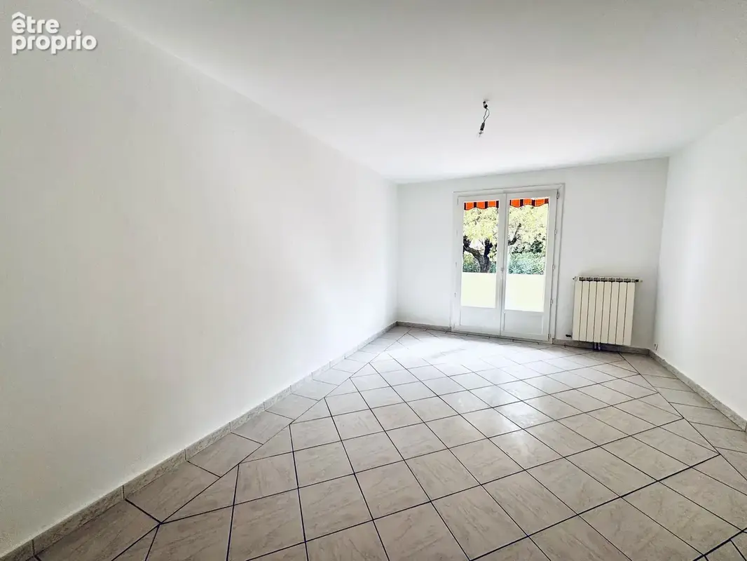 Appartement Type 3 57m2 au calme - photo 2