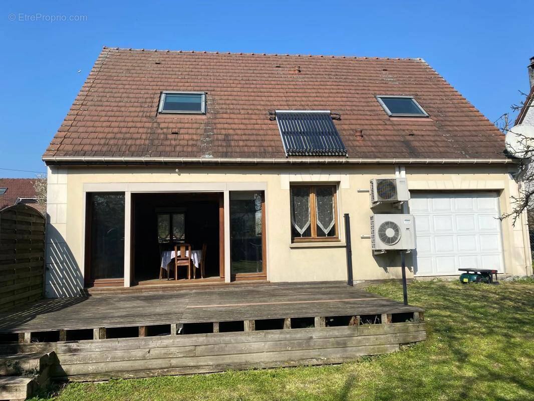 Maison à MONTATAIRE