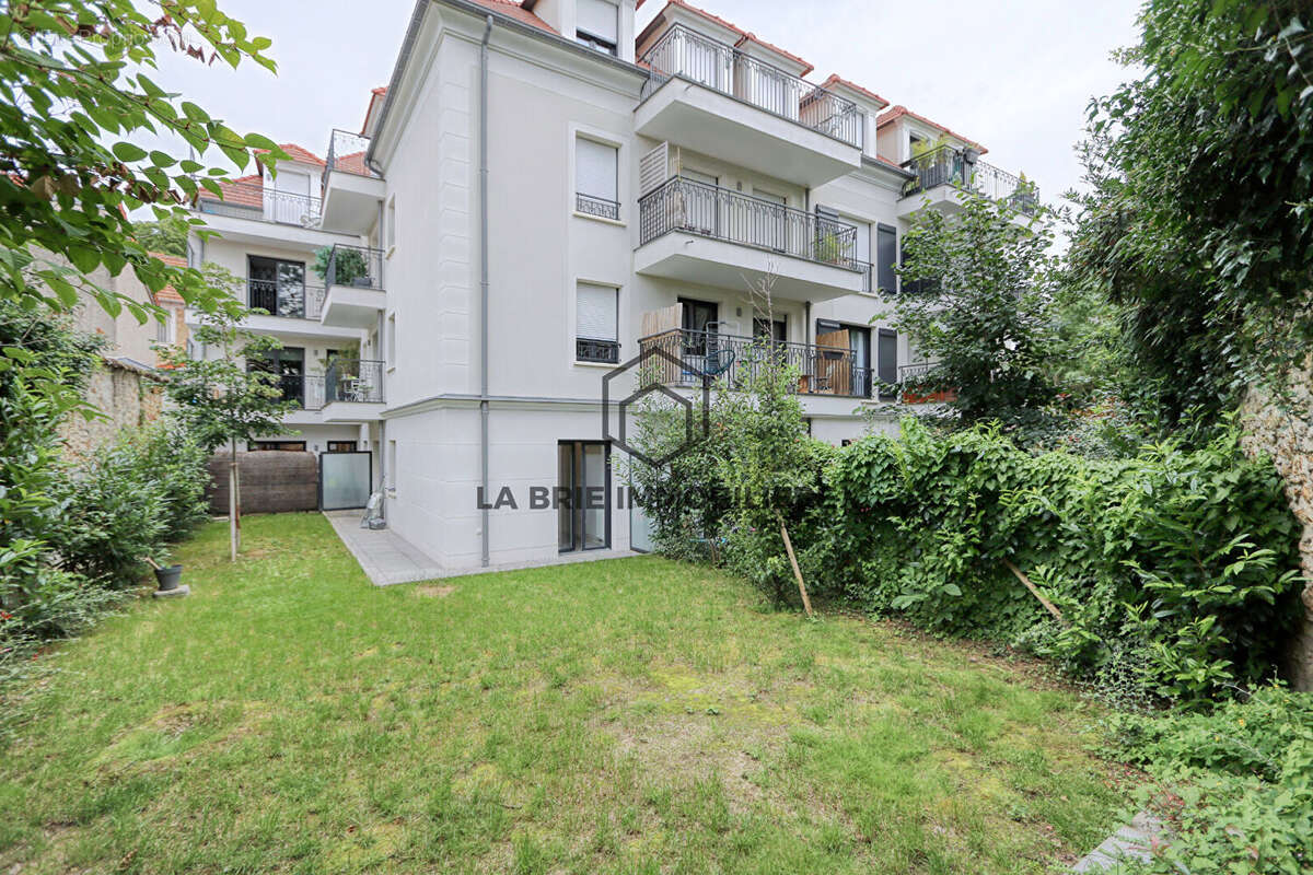 Appartement Villecresnes 2 pièce(s) 38.16 m2 - photo 13