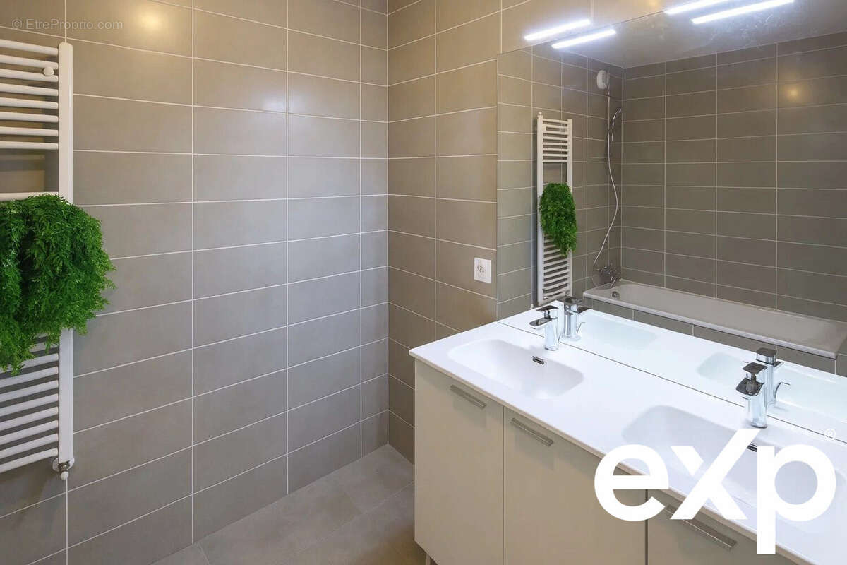 Appartement à FERNEY-VOLTAIRE