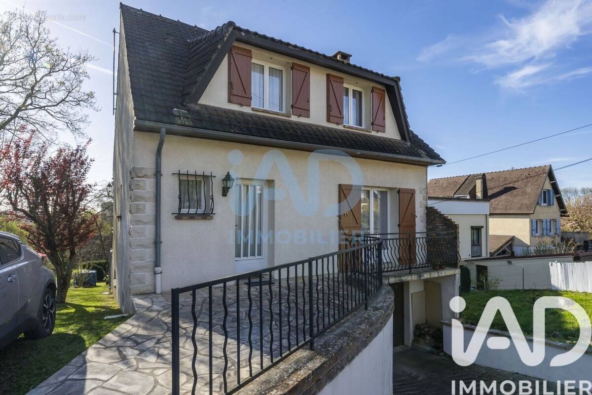 Photo 1 - Maison à BOUSSY-SAINT-ANTOINE
