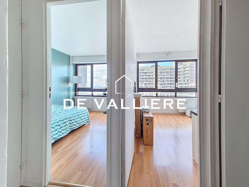 Appartement à NANTERRE